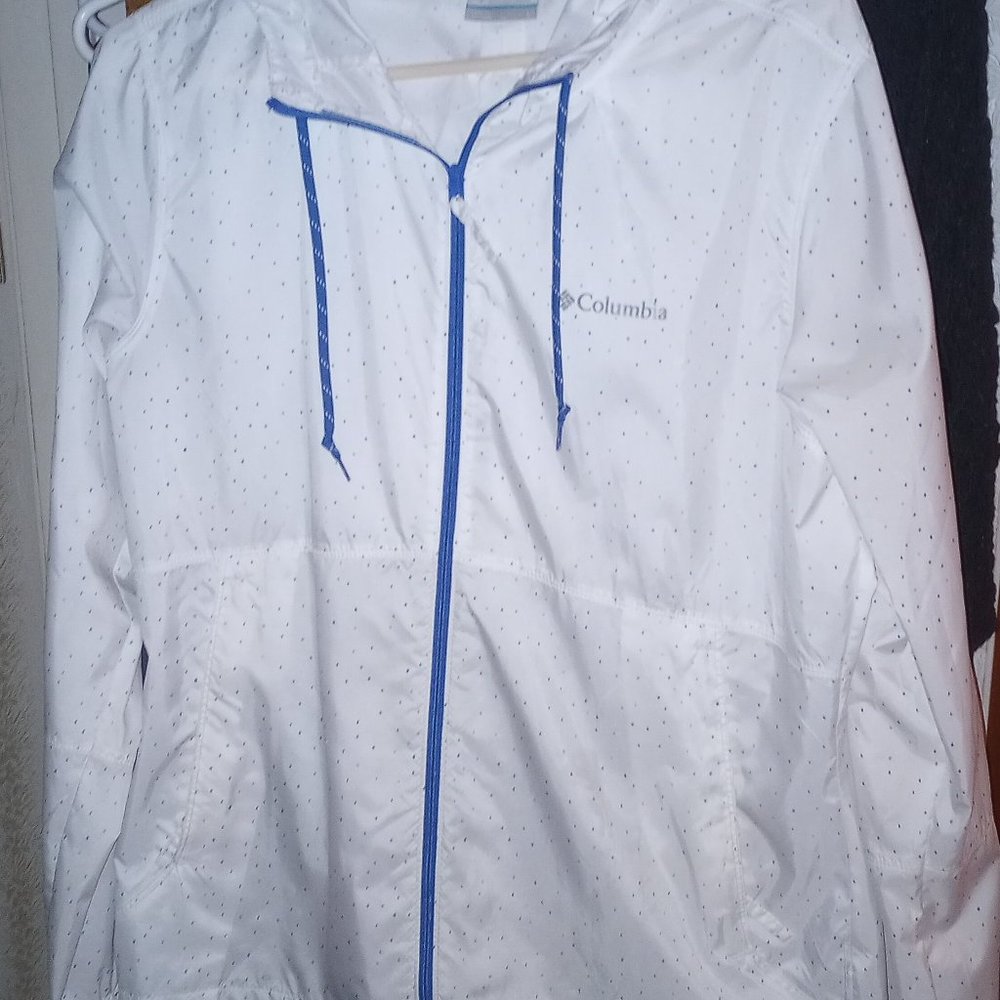 Colombia Women's Flash Forward Windbreaker with Hoodie~L~